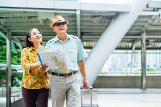 elderly-couple-map-travelling-dialysis